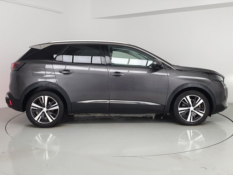 More views of Peugeot 3008