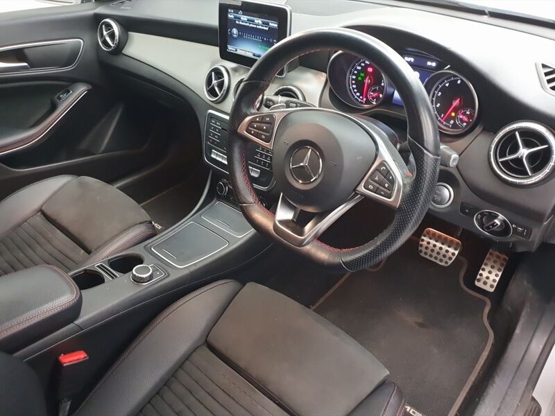 More views of Mercedes-Benz CLA