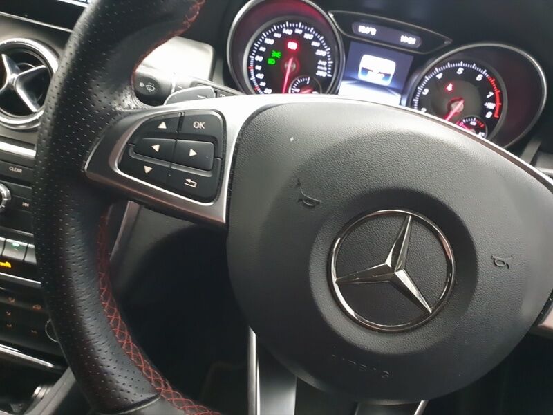 More views of Mercedes-Benz CLA