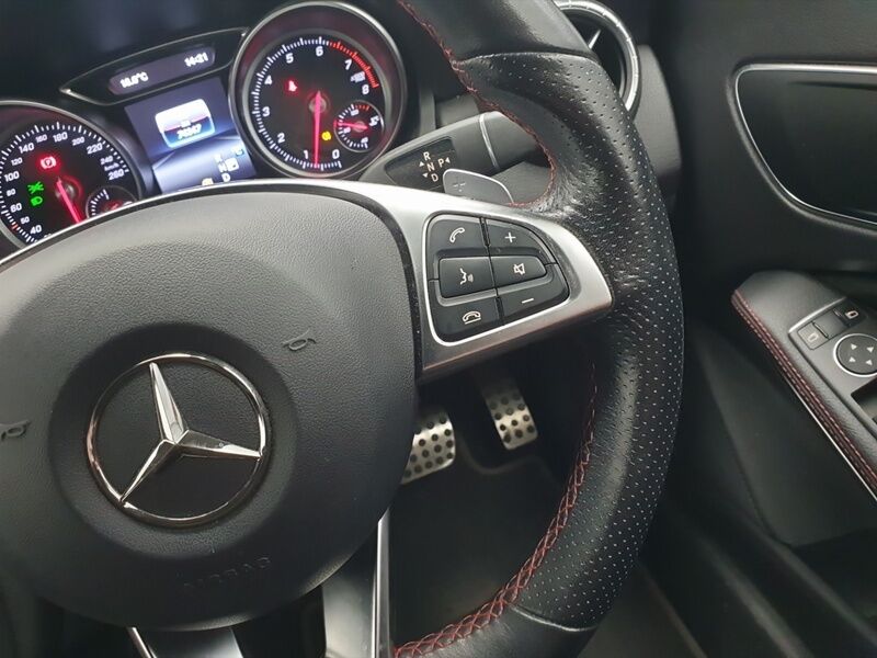 More views of Mercedes-Benz CLA