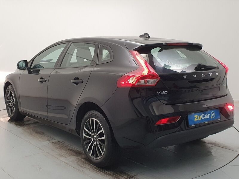 More views of Volvo V40