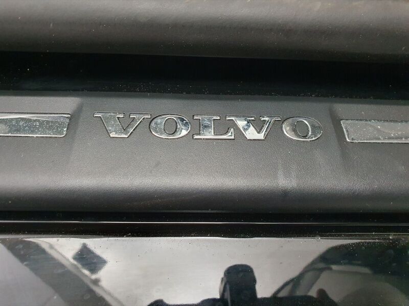 More views of Volvo V40