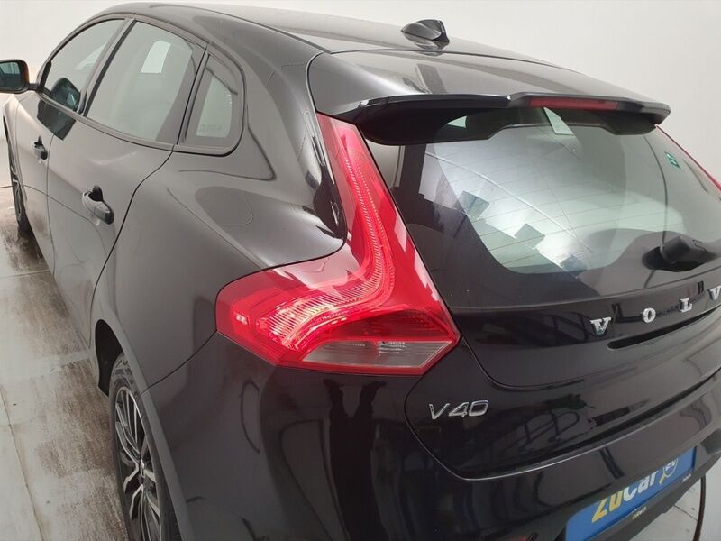 More views of Volvo V40