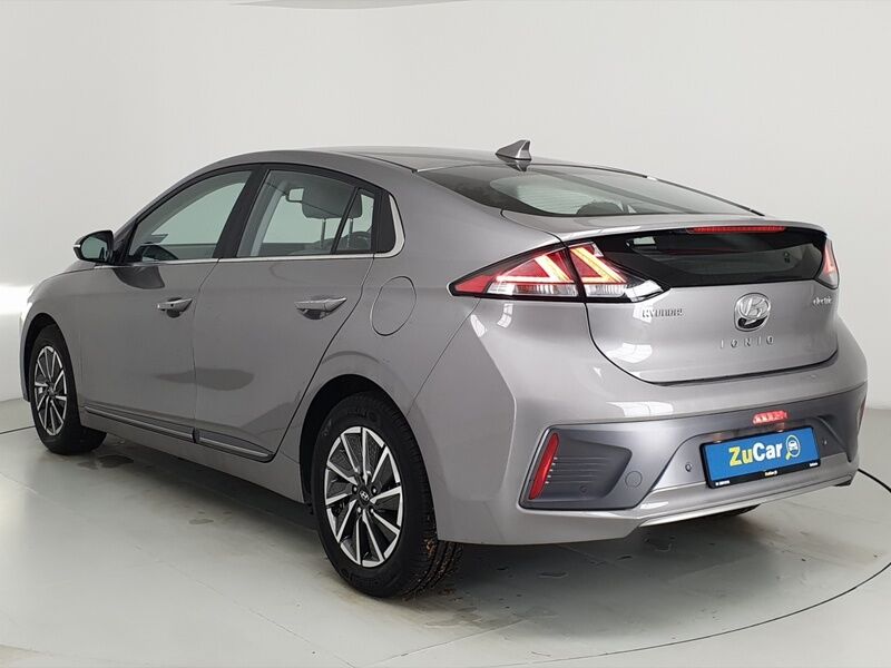 More views of Hyundai Ioniq