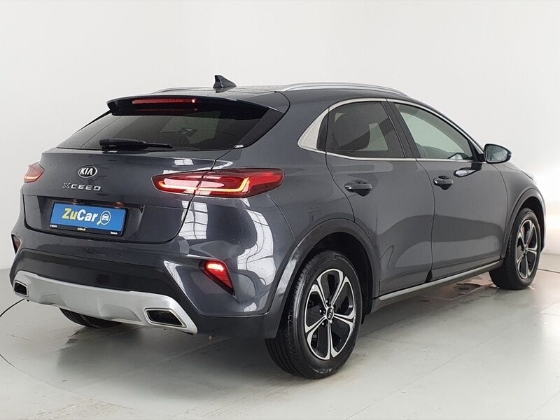 More views of Kia Xceed