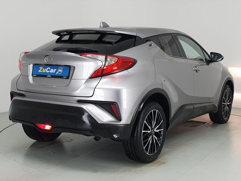 More views of Toyota C-HR