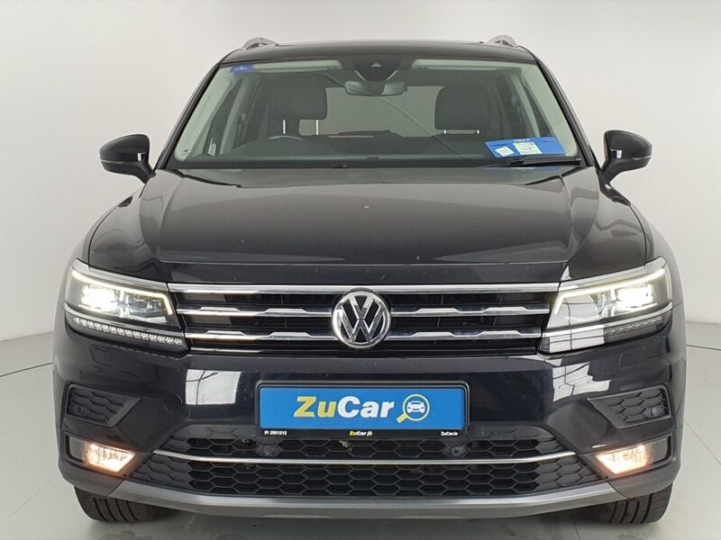 More views of Volkswagen Tiguan Allspace