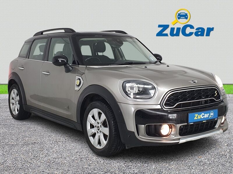 More views of MINI COUNTRYMAN