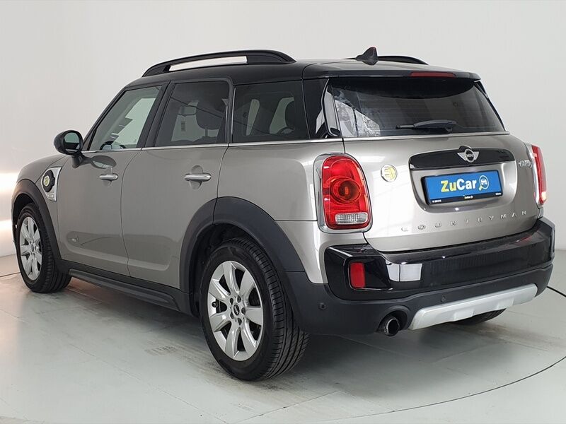 More views of MINI COUNTRYMAN