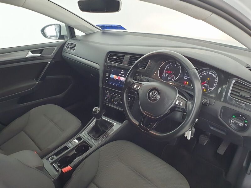 More views of Volkswagen Golf