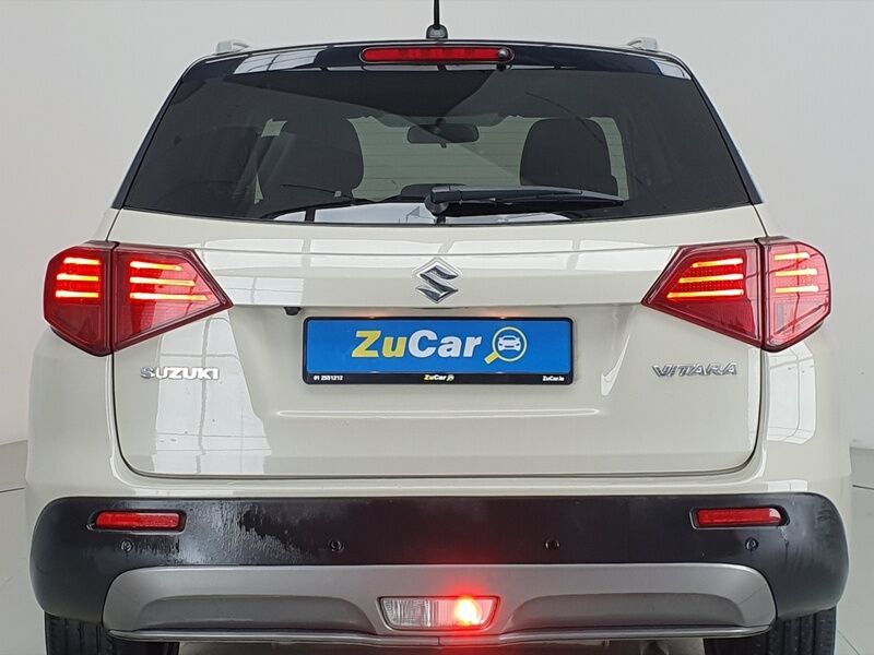 More views of Suzuki Vitara