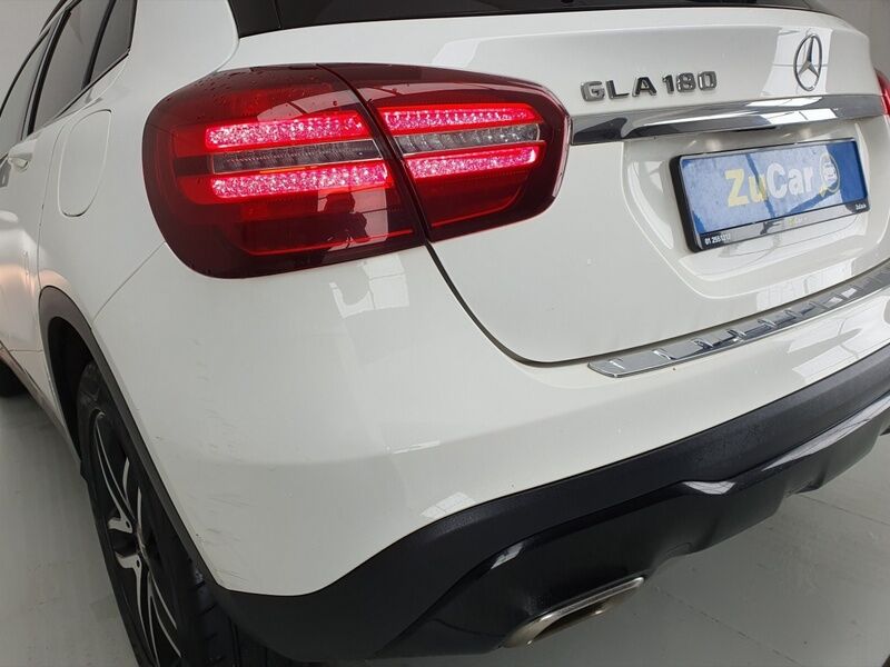 More views of Mercedes-Benz GLA-Class