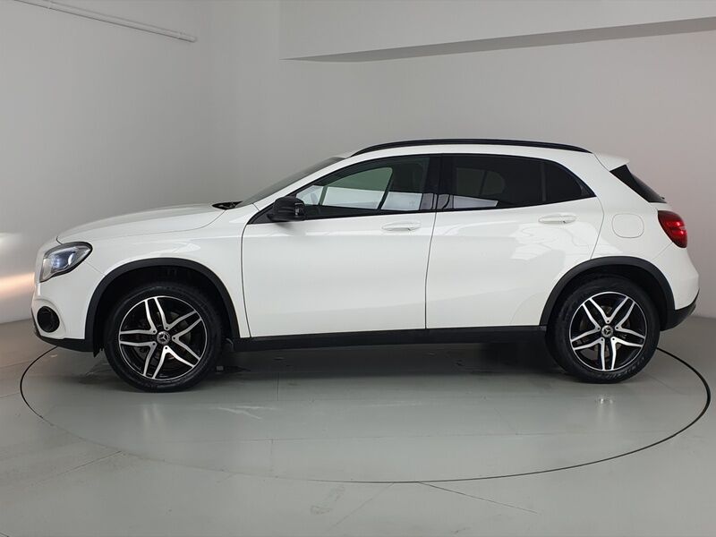 More views of Mercedes-Benz GLA-Class