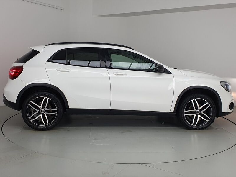 More views of Mercedes-Benz GLA-Class