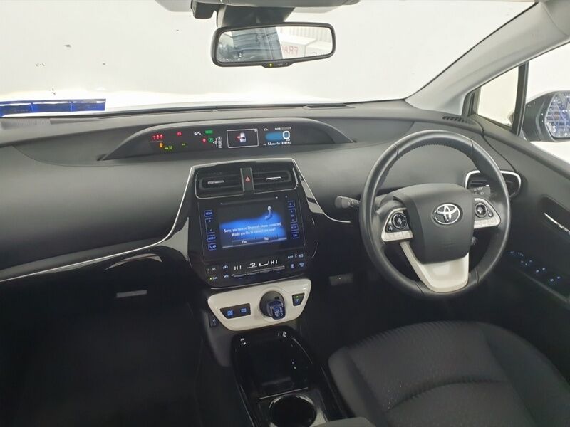 More views of Toyota Prius