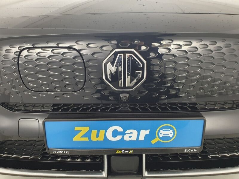 More views of MG ZS