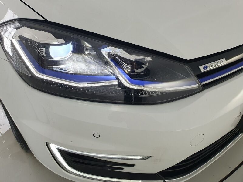 More views of Volkswagen e-Golf