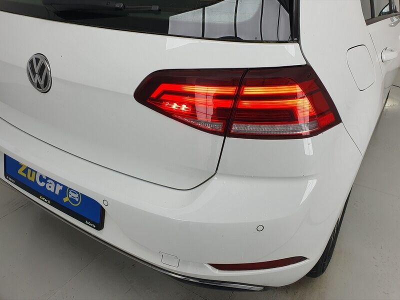 More views of Volkswagen e-Golf