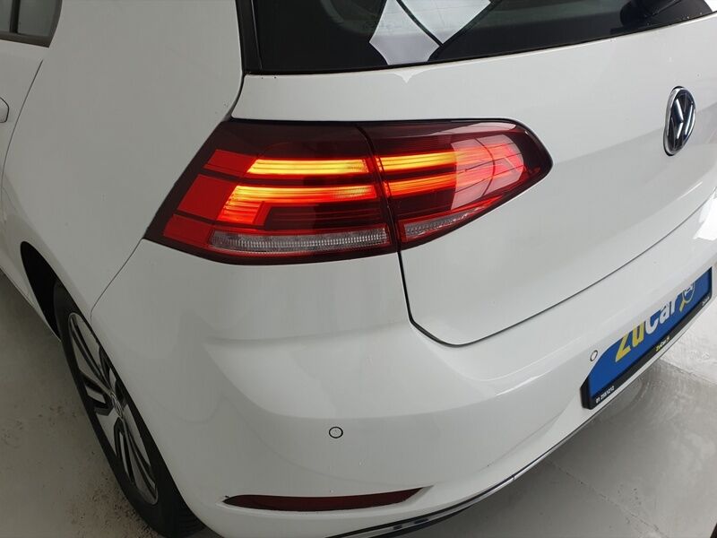 More views of Volkswagen e-Golf