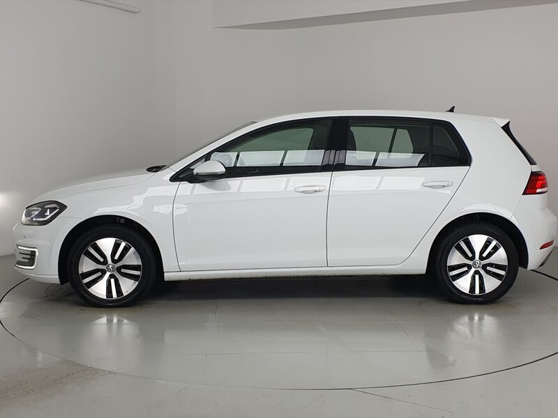 More views of Volkswagen e-Golf