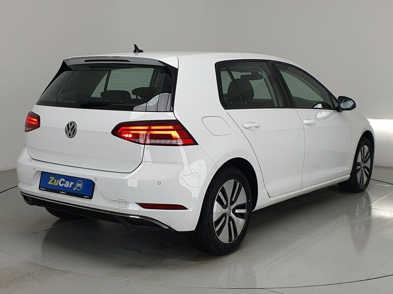 More views of Volkswagen e-Golf