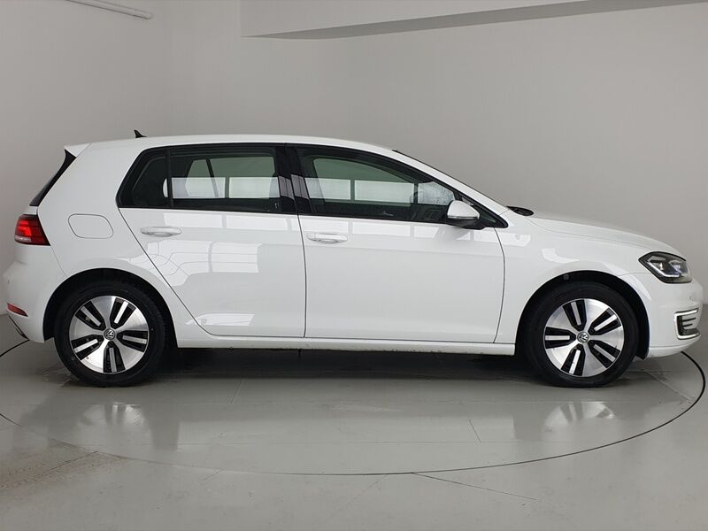 More views of Volkswagen e-Golf