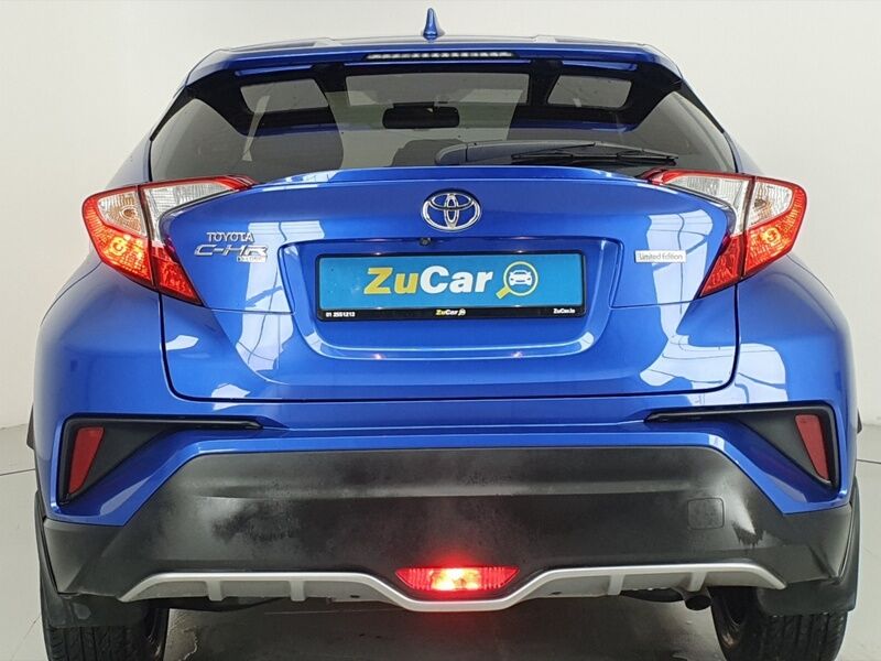 More views of Toyota C-HR