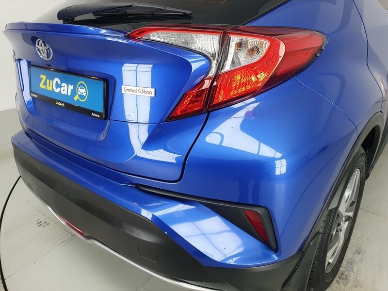 More views of Toyota C-HR