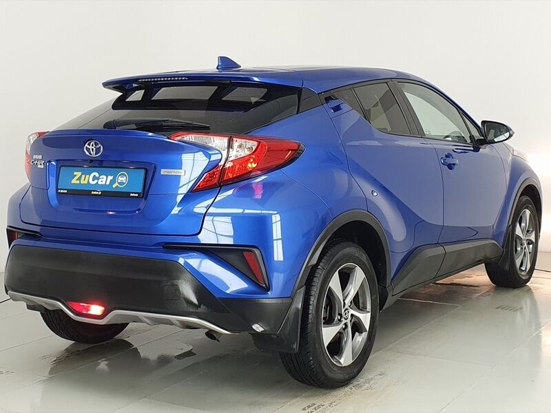 More views of Toyota C-HR