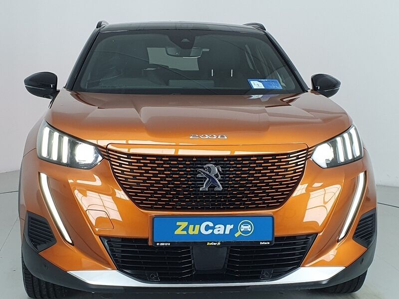 More views of Peugeot 2008