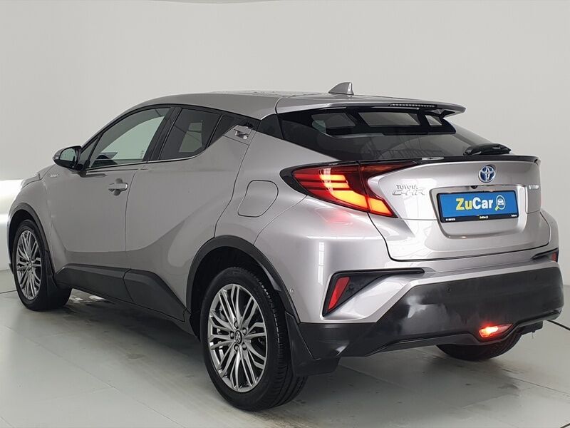 More views of Toyota C-HR