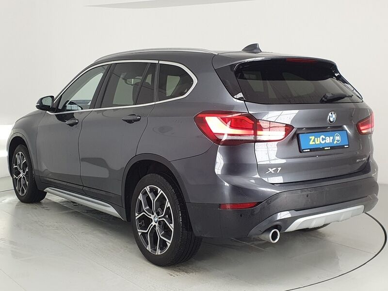 More views of BMW X1