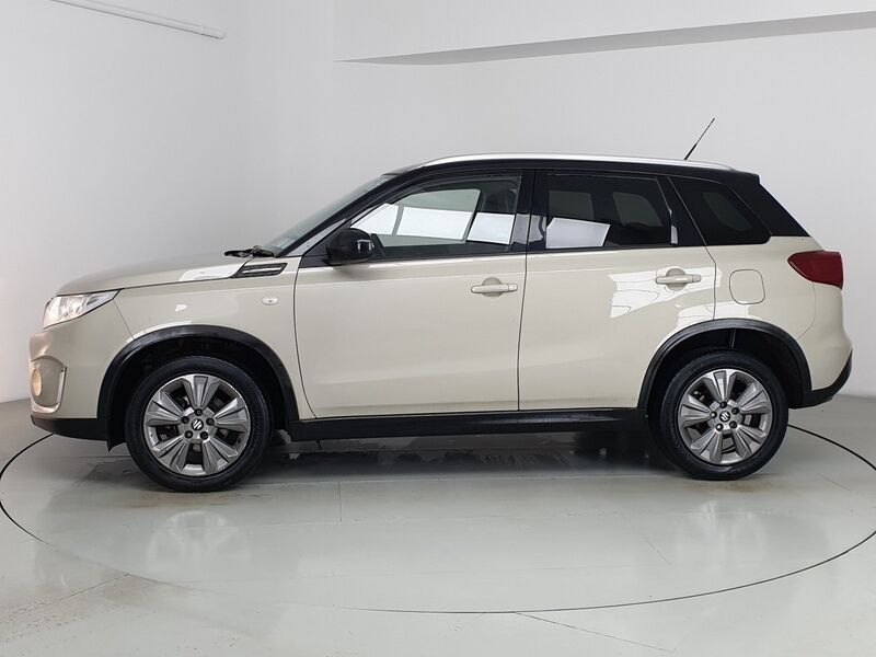 More views of Suzuki Vitara