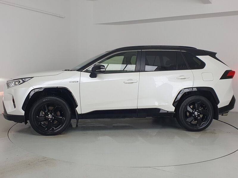 More views of Toyota Rav4