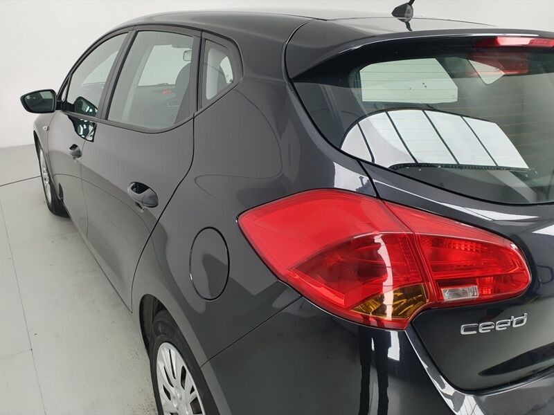 More views of Kia Ceed