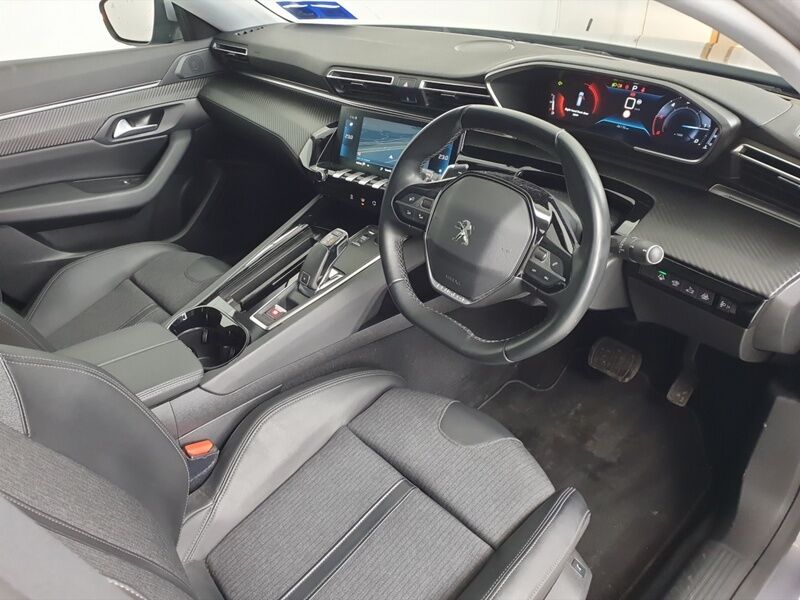 More views of Peugeot 508 