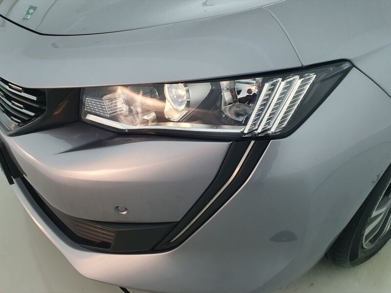 More views of Peugeot 508 