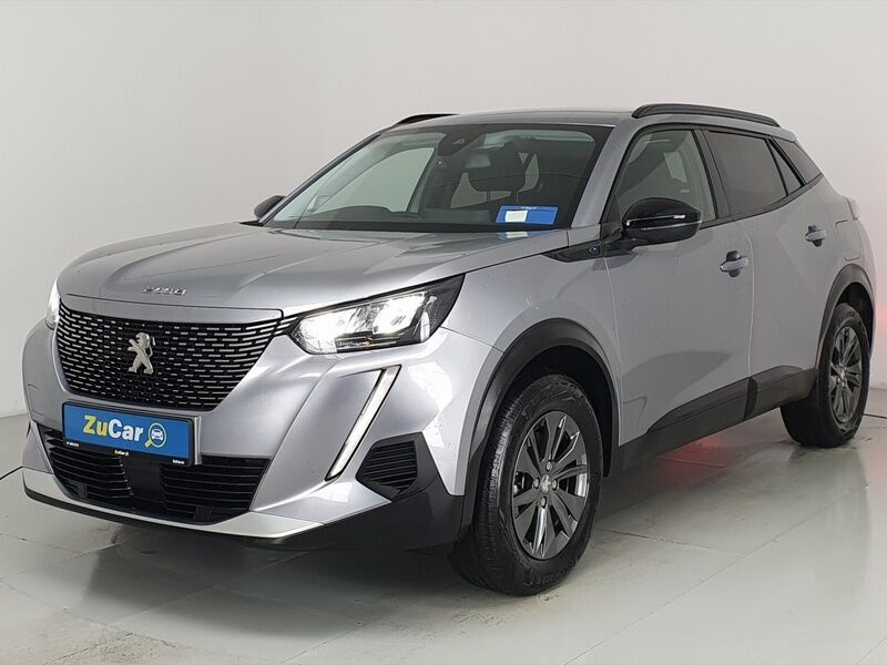 More views of Peugeot 2008