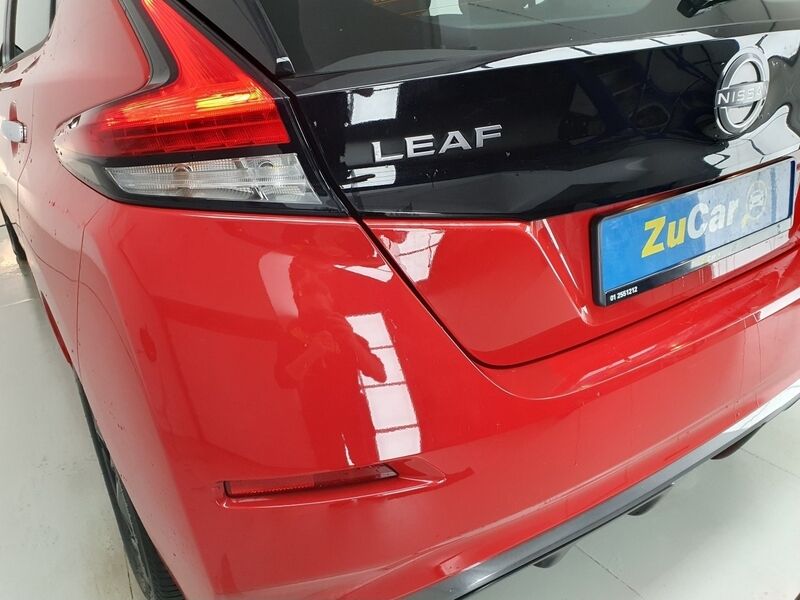 More views of Nissan Leaf