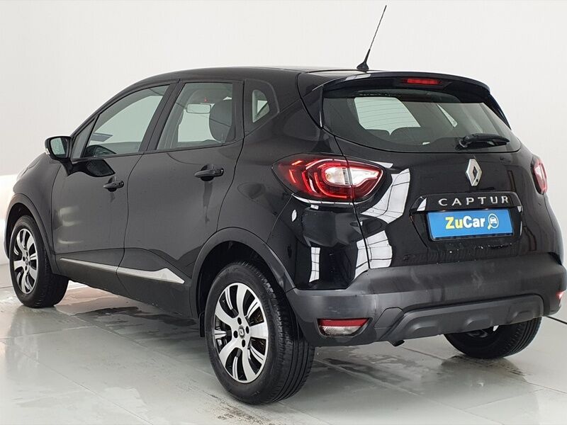 More views of Renault Captur