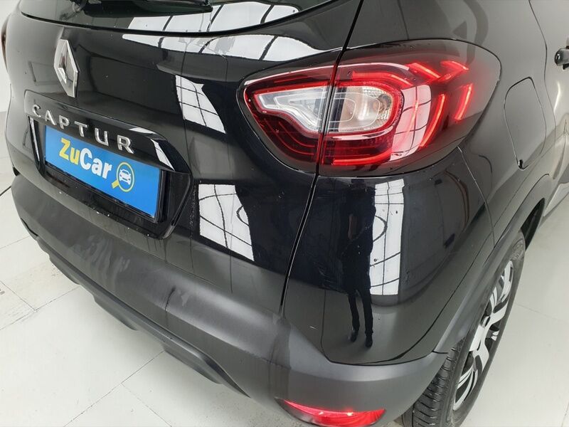 More views of Renault Captur