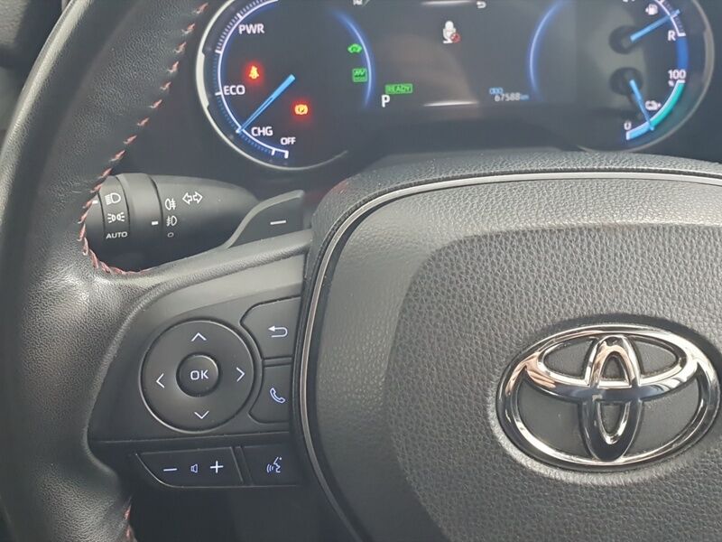 More views of Toyota Rav4