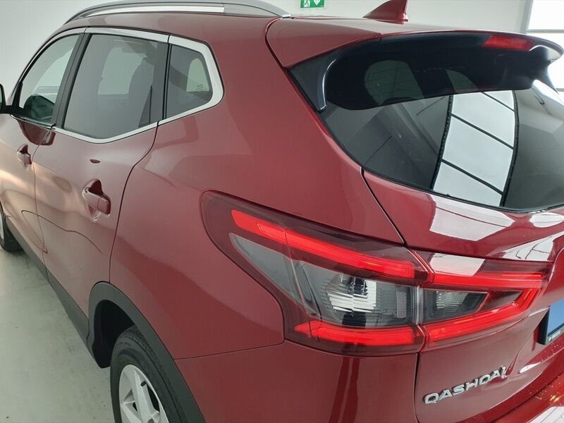 More views of Nissan QASHQAI