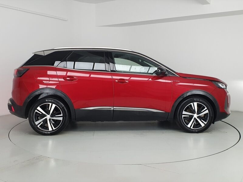 More views of Peugeot 3008