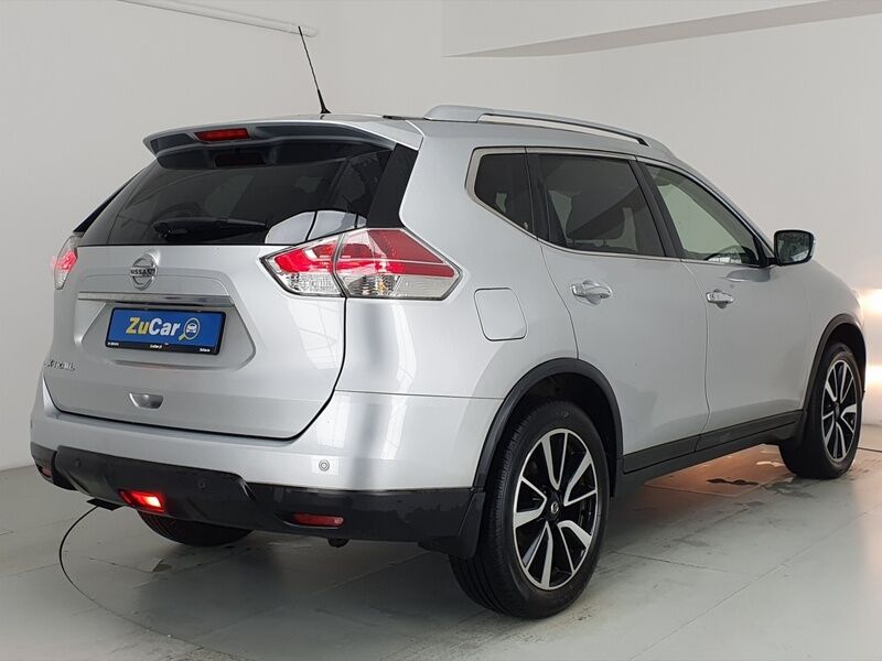 More views of Nissan X-Trail