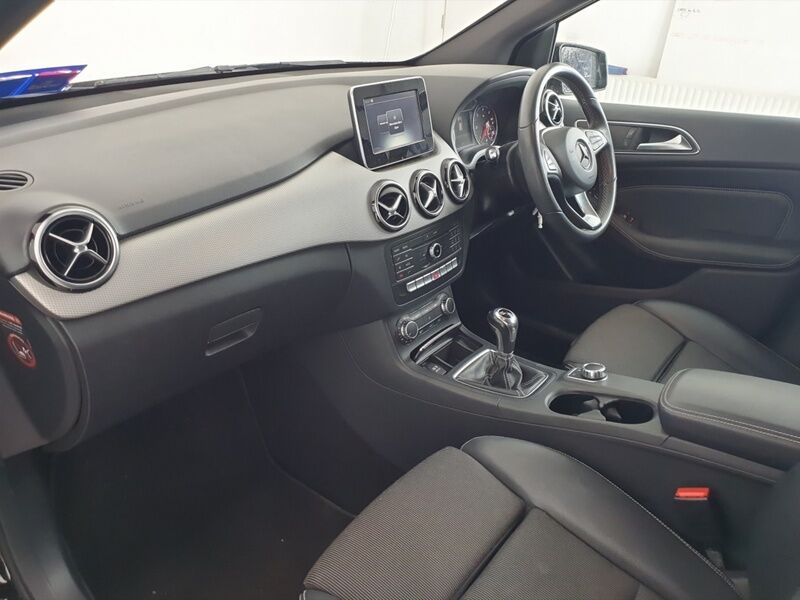 More views of Mercedes-Benz B-Class