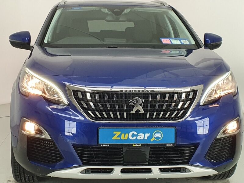 More views of Peugeot 3008