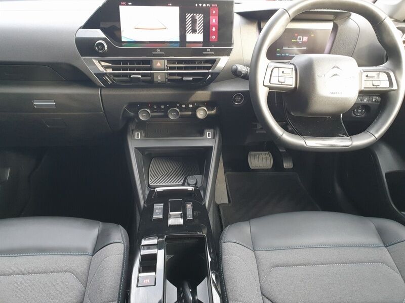 More views of Citroen E-C4