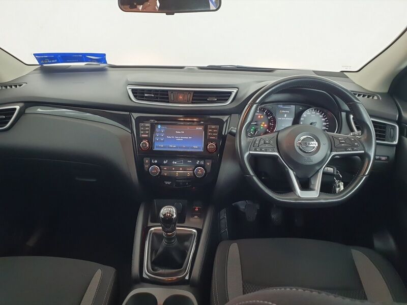 More views of Nissan QASHQAI