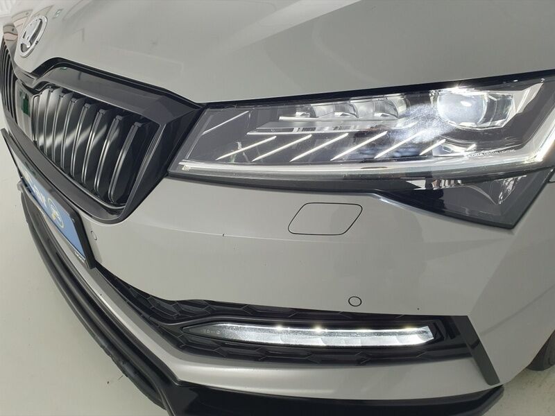 More views of Skoda Superb